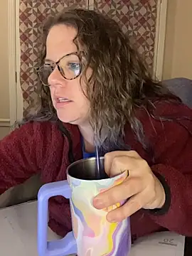 velvetta  online show from 11-20-25, 05:51