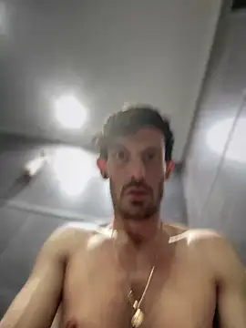 nicolaaaaas online show from 02-20-25, 08:58