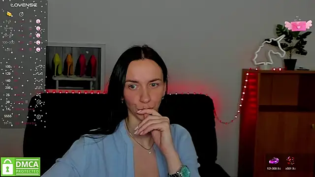 Snapshot of annakillianox chatting on 02-22-25, 12:40 annakillianox online show from 02-22-25, 12:40