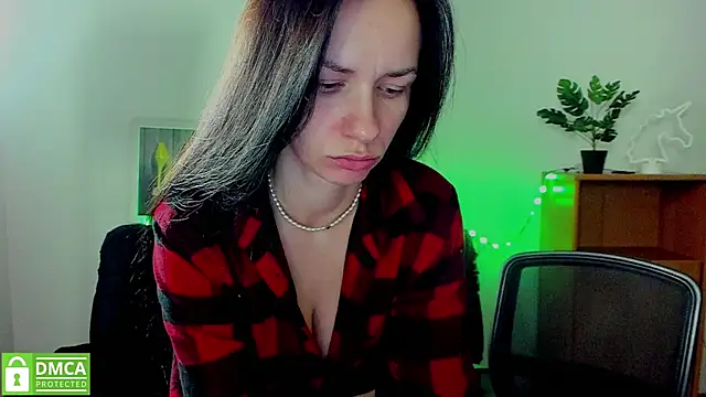 Snapshot of annakillianox chatting on 11-12-25, 06:25 annakillianox online show from 11-12-25, 06:25