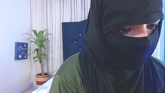 Uzra hayed online show from 03-21-25, 10:50