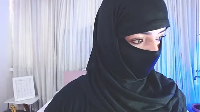 Uzra hayed online show from 10-23-25, 07:56