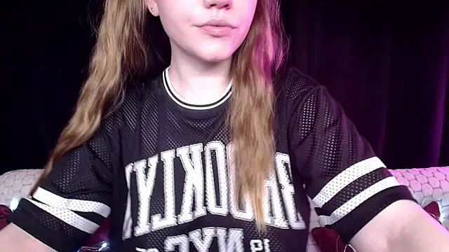 SindiWatsoon online show from 12-19-24, 12:23