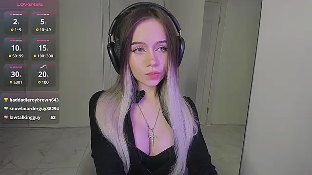 KellyBarton online show from 03-18-25, 10:58