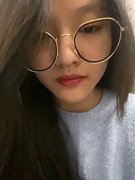 Krixxi22 online show from 01-14-25, 03:04