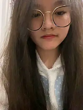 Krixxi22 online show from 01-19-25, 03:53