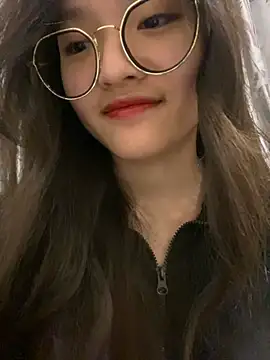 Krixxi22 online show from 02-24-25, 03:09