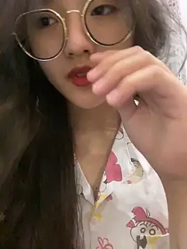 Krixxi22 online show from 03-21-25, 03:02