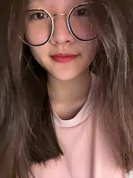 Krixxi22 online show from 09-21-25, 03:57