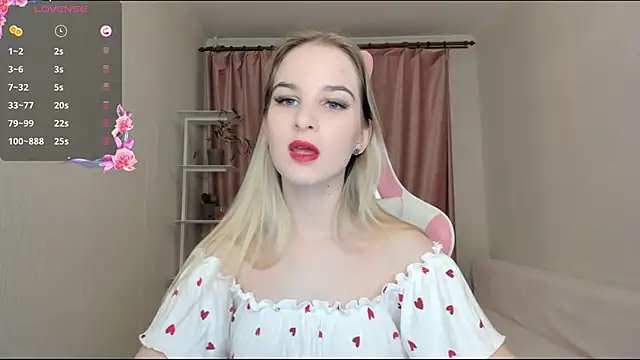 MiraSpaceGirl online show from 01-10-25, 07:32