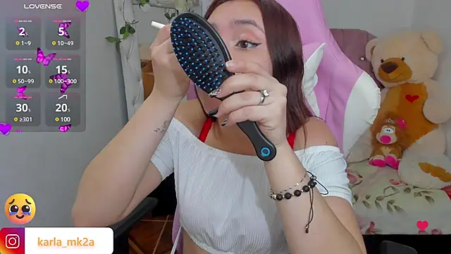 Snapshot of karla_cute01 chatting on 03-15-25, 06:21 karla cute01 online show from 03-15-25, 06:21