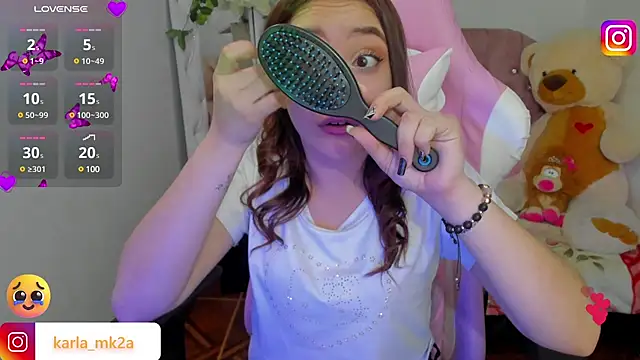 Snapshot of karla_cute01 chatting on 03-17-25, 05:12 karla cute01 online show from 03-17-25, 05:12