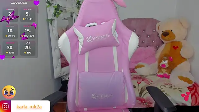 Snapshot of karla_cute01 chatting on 03-18-25, 05:21 karla cute01 online show from 03-18-25, 05:21