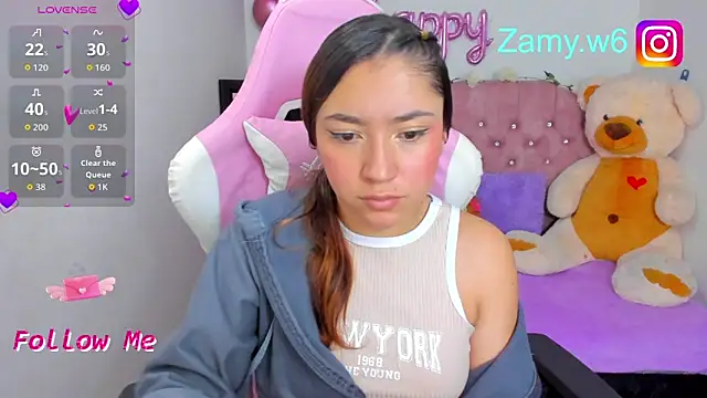 Snapshot of karla_cute01 chatting on 09-23-25, 05:10 karla cute01 online show from 09-23-25, 05:10