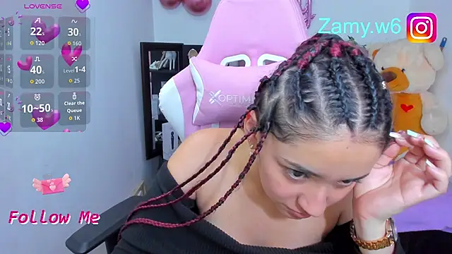 Snapshot of karla_cute01 chatting on 10-05-25, 07:50 karla cute01 online show from 10-05-25, 07:50