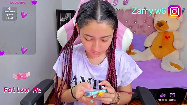 Snapshot of karla_cute01 chatting on 10-09-25, 05:16 karla cute01 online show from 10-09-25, 05:16