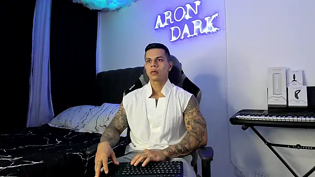 Aron Dark online show from 12-11-24, 02:19