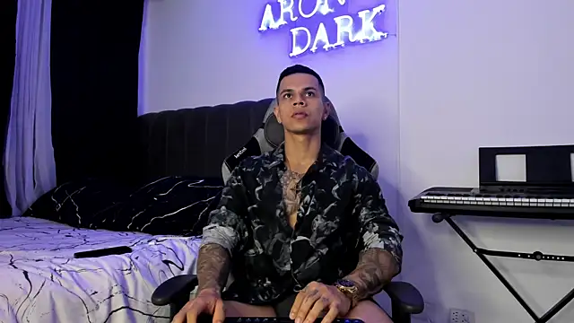 Aron Dark online show from 12-24-24, 12:55