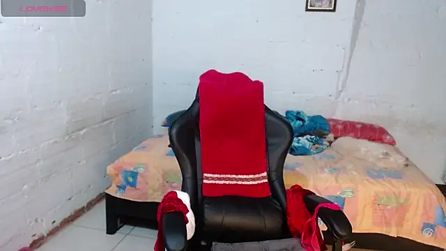 Giorgia xue53 online show from 12-25-24, 07:57