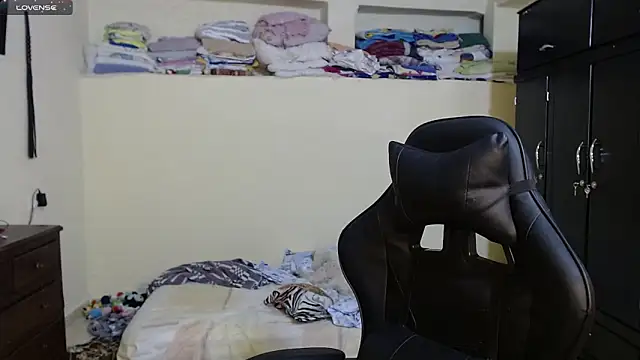 Giorgia xue53 online show from 02-06-25, 08:50