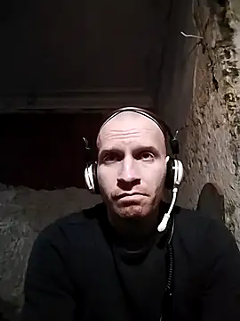 Snapshot of GoodSeksLove chatting on 03-15-25, 03:37 GoodSeksLove online show from 03-15-25, 03:37