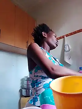 LOVELY-2BERRY online show from 11-26-25, 08:37