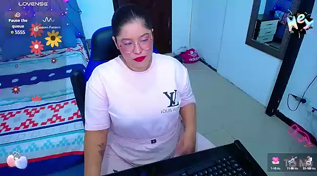 littleflower4you online show from 02-12-25, 07:02