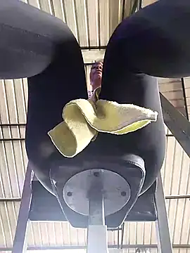 Berry Bans online show from 03-13-25, 05:28