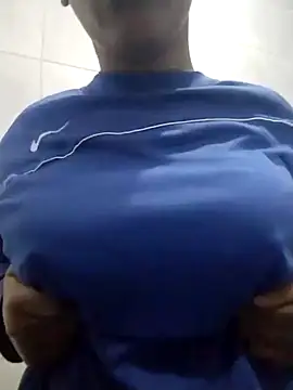 Snapshot of -_Anny_- chatting on 11-11-25, 10:59 - Anny - online show from 11-11-25, 10:59