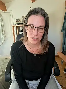 SpiceLea online show from 12-29-24, 02:52