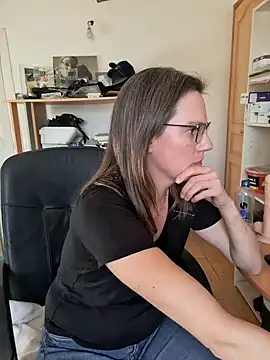 SpiceLea online show from 01-13-25, 02:53