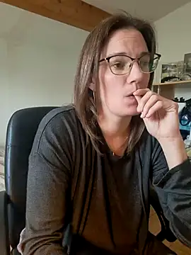 SpiceLea online show from 02-27-25, 12:23