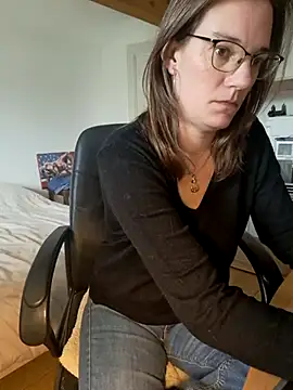 SpiceLea online show from 03-13-25, 12:35