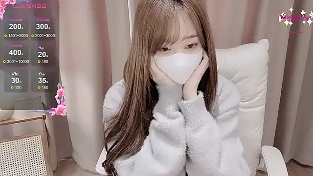 Yuuuuuly online show from 12-05-25, 05:38