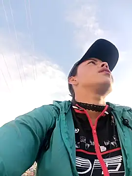  andrea30 online show from 10-05-25, 11:19