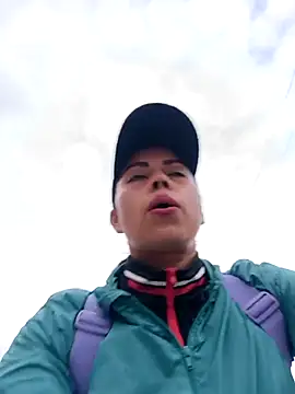  andrea30 online show from 10-17-25, 11:13