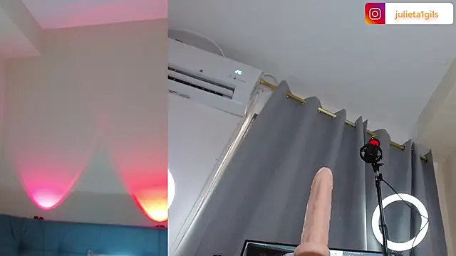 Juliet dolce online show from 11-19-25, 09:48