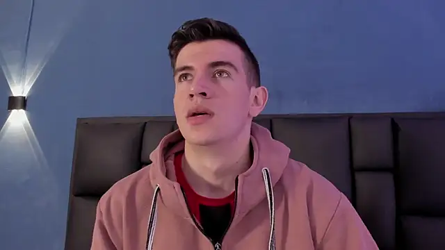 MikaelSlow online show from 11-14-25, 04:00