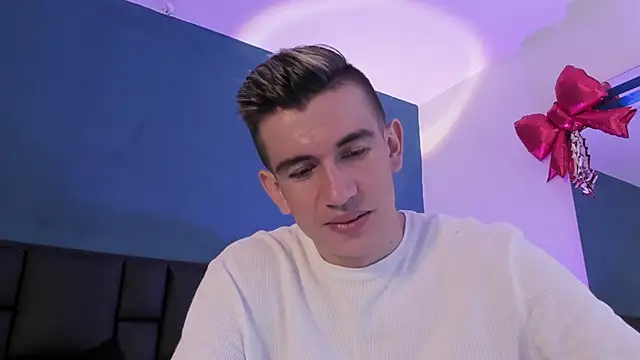 MikaelSlow online show from 02-24-26, 03:48