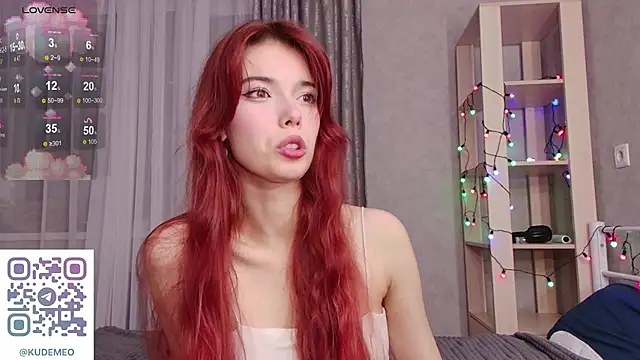 KudeMeows online show from 11-19-25, 06:52