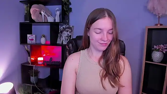 Snapshot of kenzie_x chatting on 12-12-24, 07:19 kenzie x online show from 12-12-24, 07:19