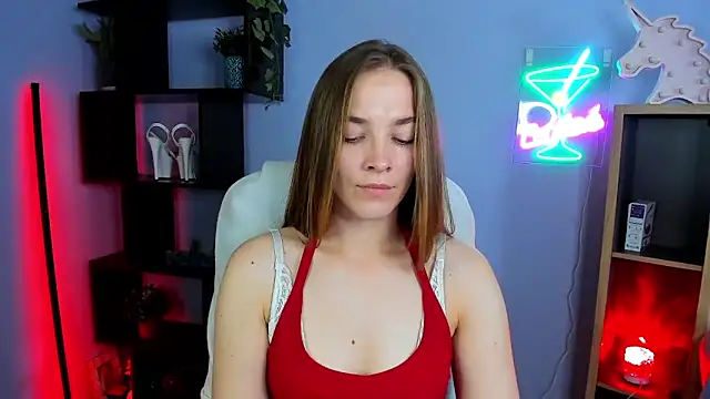 Snapshot of kenzie_x chatting on 09-29-25, 06:40 kenzie x online show from 09-29-25, 06:40