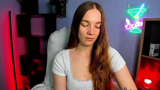 kenzie x online show from 11-19-25, 07:19