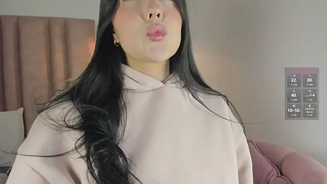 im alejandra  online show from 04-03-26, 04:10