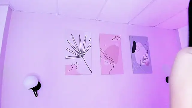 GENNESIS LOVE online show from 12-05-24, 09:06