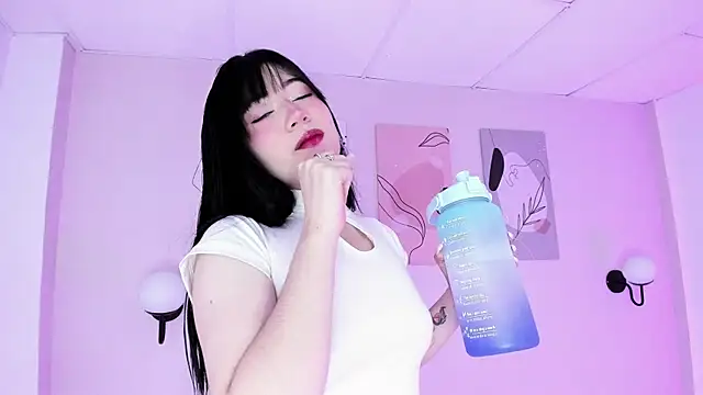 GENNESIS LOVE online show from 12-20-24, 04:20