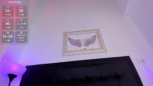 Snapshot of Mia_222 chatting on 02-16-25, 03:38 Mia 222 online show from 02-16-25, 03:38