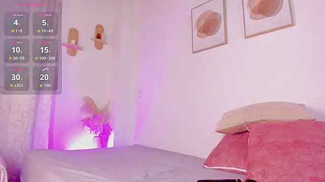 Snapshot of Mia_222 chatting on 11-09-25, 11:08 Mia 222 online show from 11-09-25, 11:08