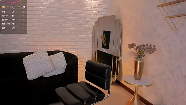 MarianneLane online show from 02-08-25, 04:47