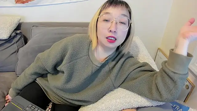 luxgray online show from 03-07-25, 11:05